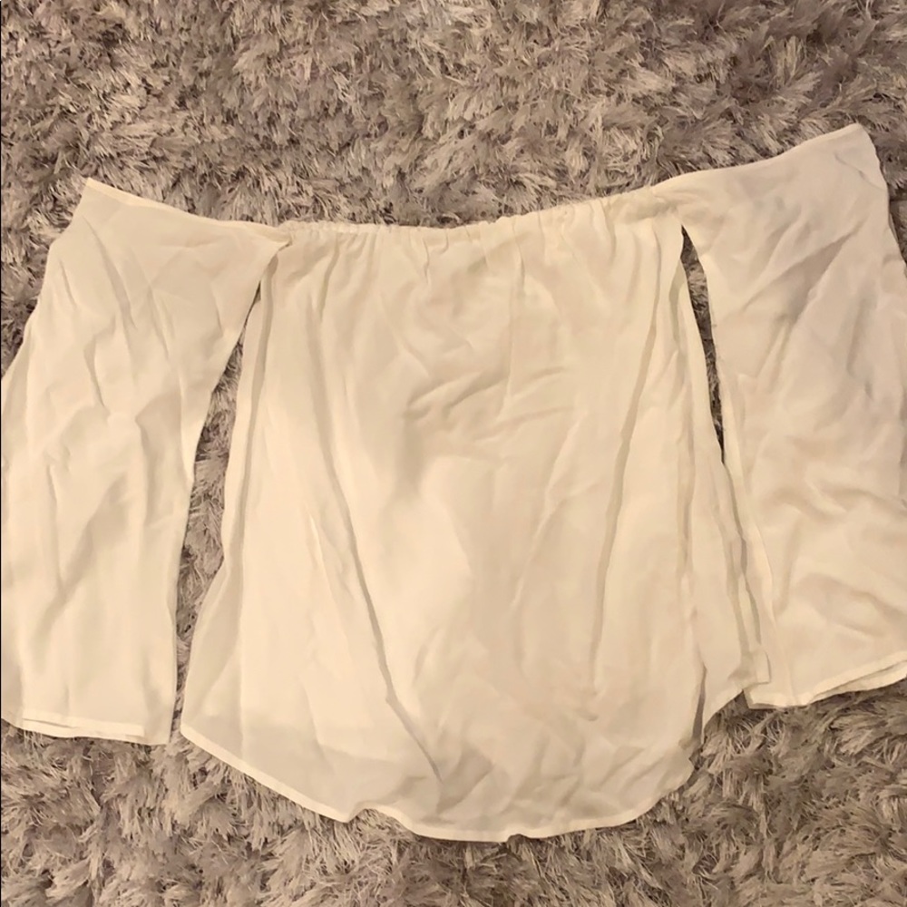 Tobi top with attached sleeves